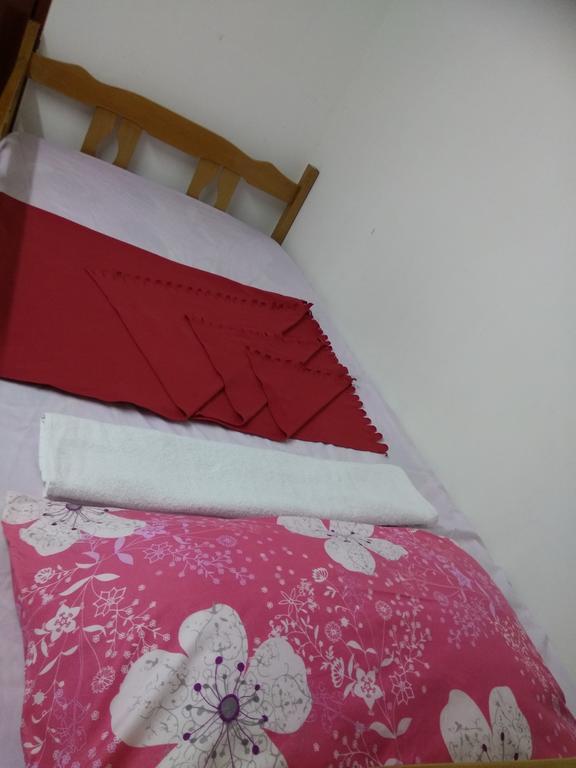May & May Student Hostel Singapore Eksteriør bilde