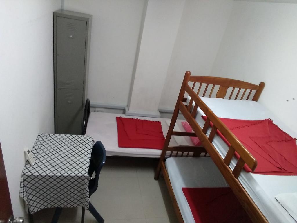 May & May Student Hostel Singapore Eksteriør bilde