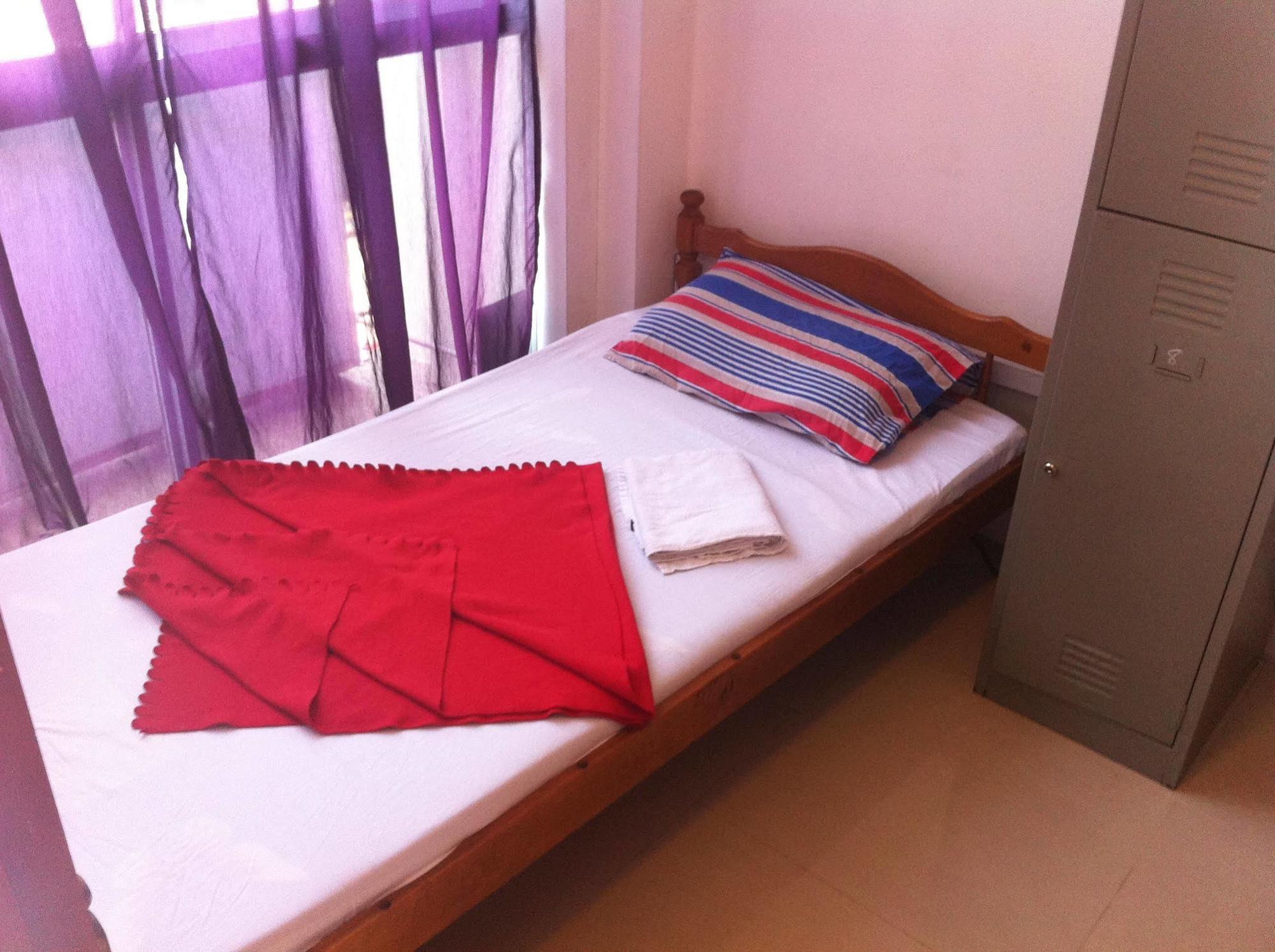 May & May Student Hostel Singapore Eksteriør bilde